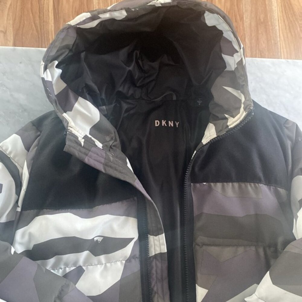 Dkny Puffer Jacket - image 3